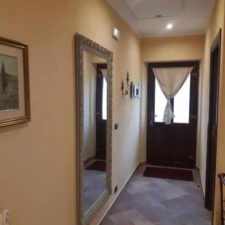 Tenuta Aranuova Farmház Vercelli